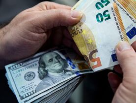 Курс евро уже превысил 52 гривны. Что происходит